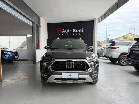 FIAT TORO 2.0 16V TURBO DIESEL RANCH 4WD AT9 FIAT TORO 2.0 16V TURBO DIESEL RANCH 4WD AT9